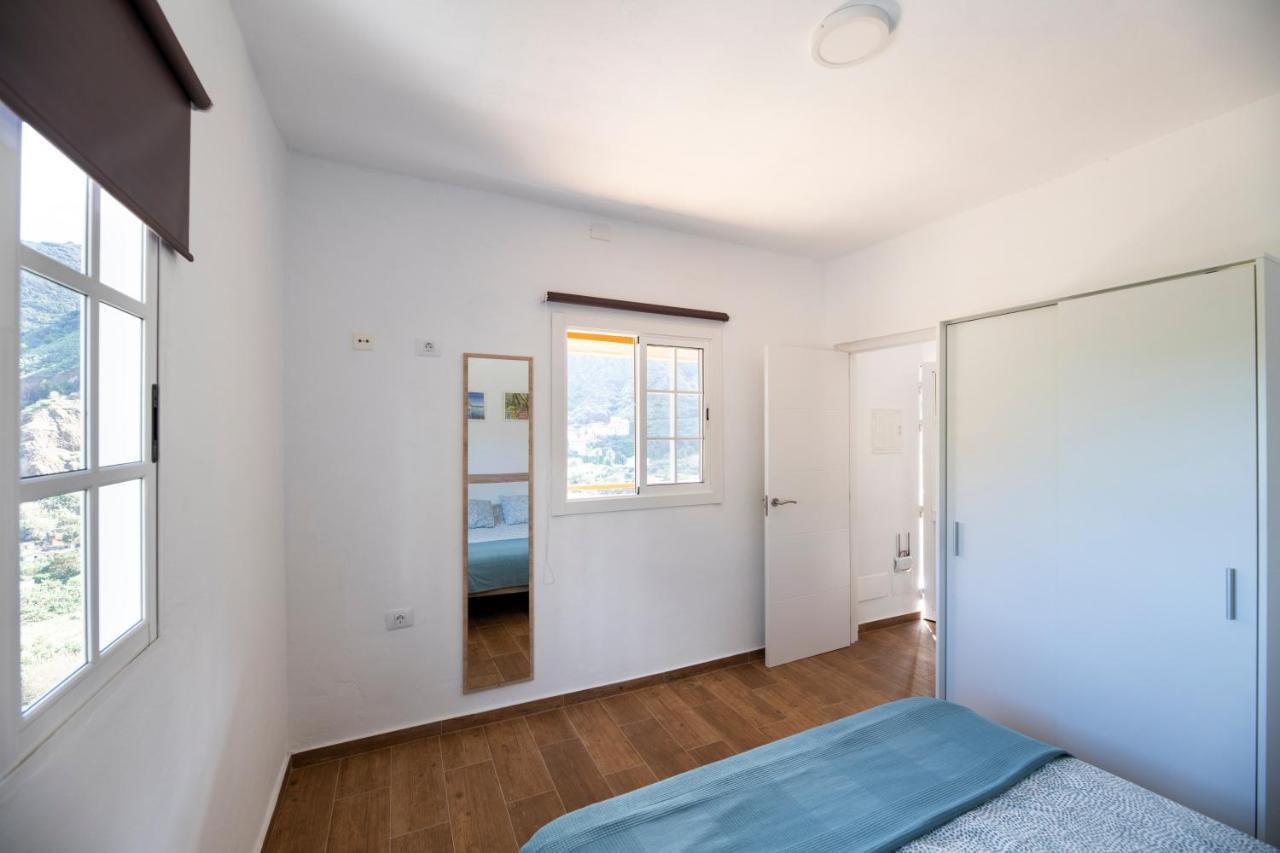 Lightbooking Hermigua Juan Y Fina II Villa Екстериор снимка